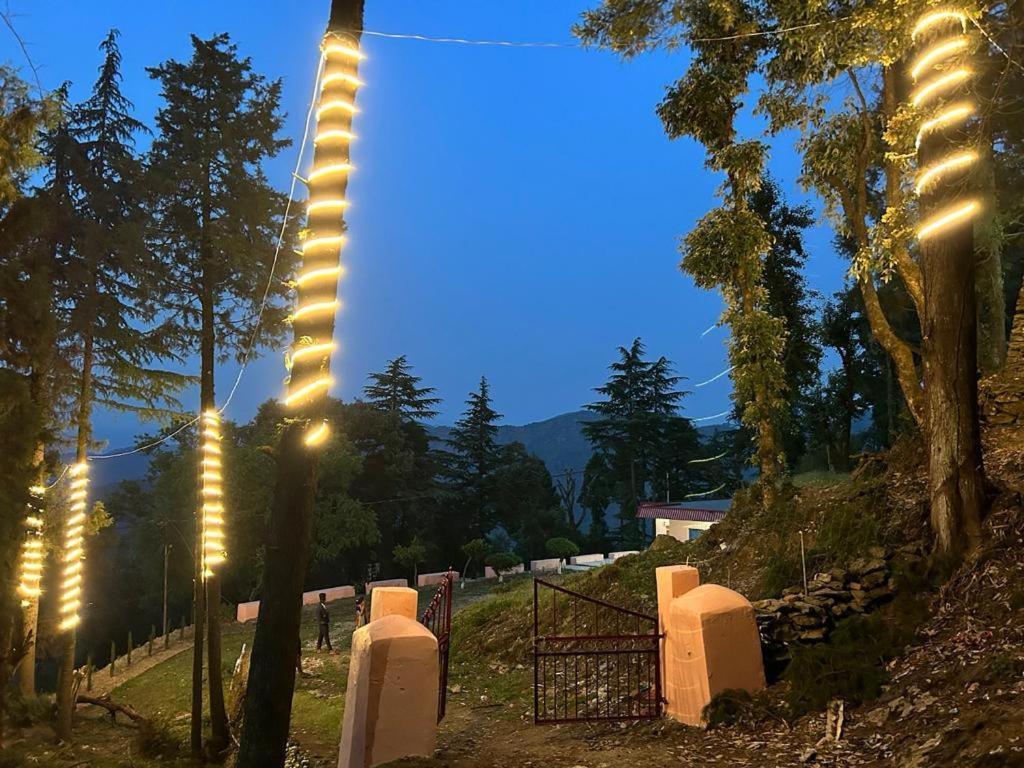The Deodar Inn Pauri المظهر الخارجي الصورة