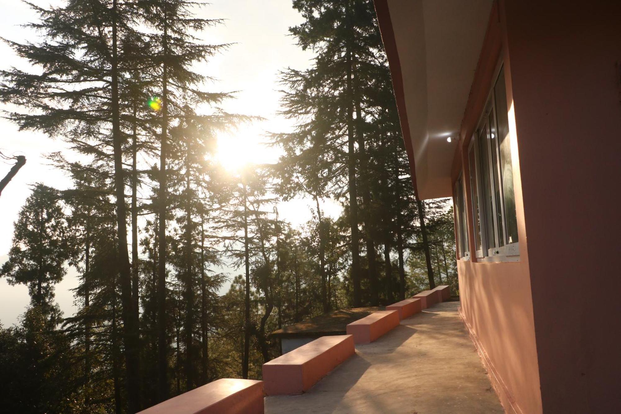 The Deodar Inn Pauri المظهر الخارجي الصورة
